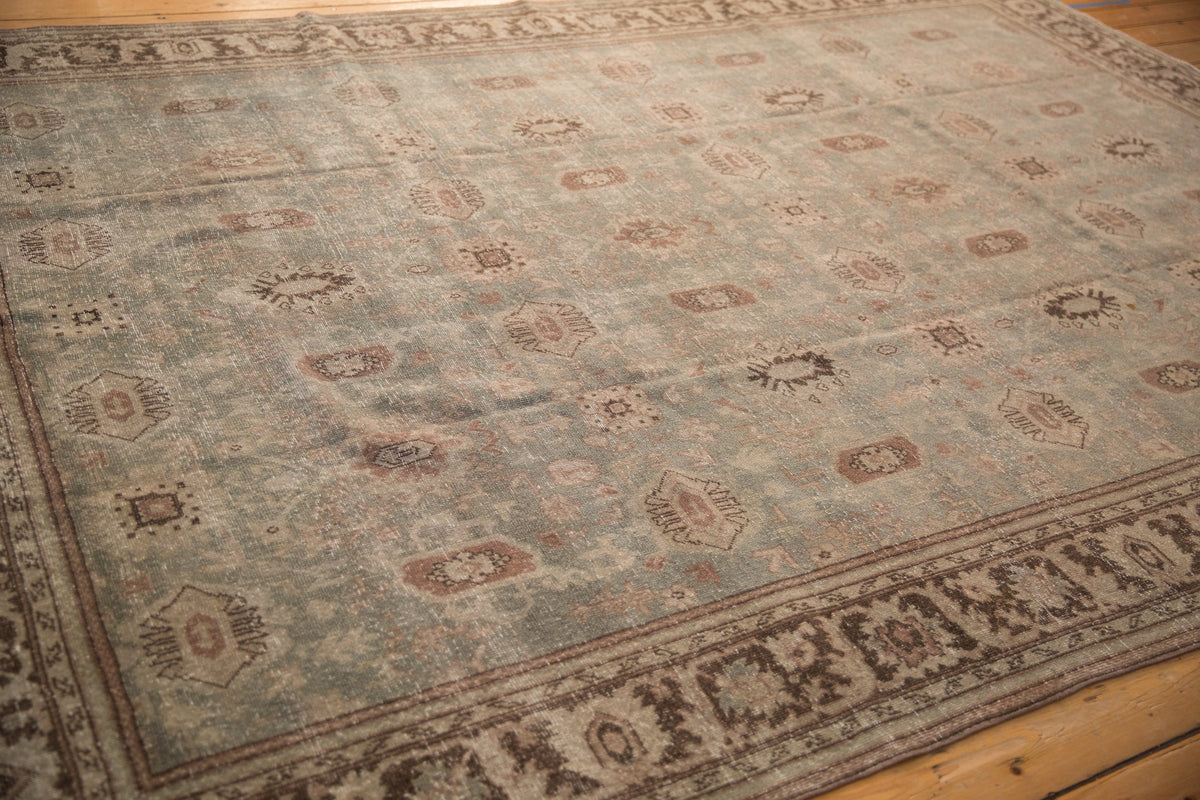 8x11 Vintage Distressed Mahal Carpet
